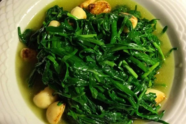 Thứ rau mệnh danh cỏ thần, FAO khuyến khích làm rau ăn vì không có độc: VN để mọc hoang-2