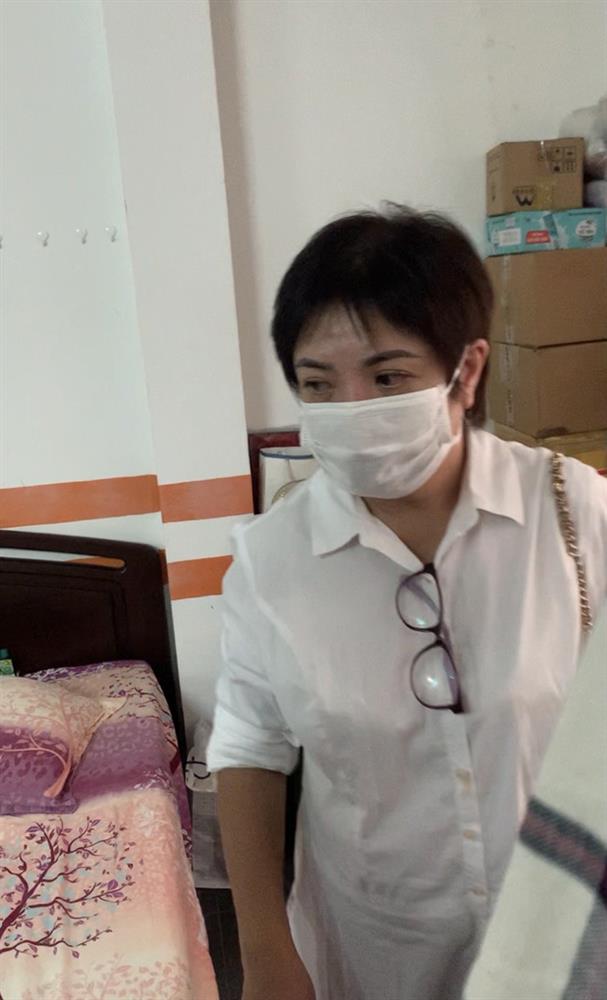 Nữ giám đốc Công ty Nam Dao International lừa bán găng tay y tế, chiếm đoạt 1,74 triệu USD-1