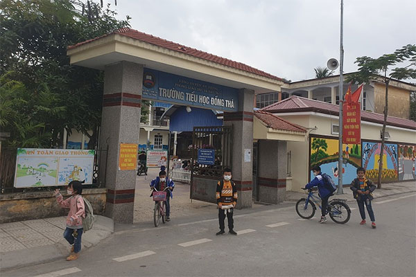 Nữ sinh lớp 8 bị bố bạn học đánh nhập viện-3