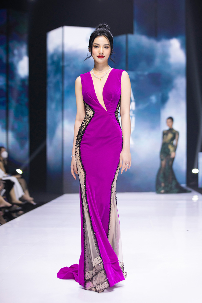 Những bóng hồng bên đời chồng cũ Lệ Quyên: Toàn mỹ nhân gợi cảm Vbiz, lý lịch cũng không tầm thường-3