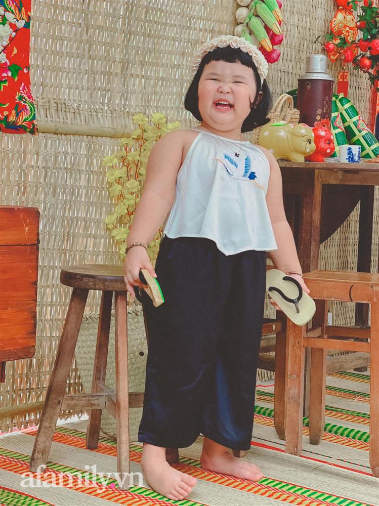 Chụp ảnh Tết cho con với chủ đề vui vẻ không quạu, kết quả nhận về khiến bố mẹ ngất lịm-1