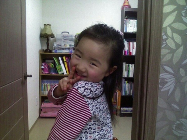 Mẹ kế hành hạ con riêng của chồng đến chết: 2 năm địa ngục bị phớt lờ, công tố viên bật khóc khi nghe file ghi âm giọng đứa trẻ-1