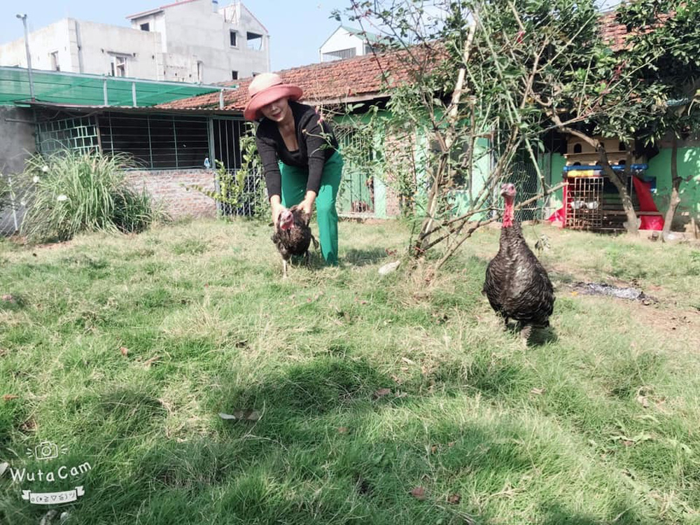 Cuộc sống của NSND Minh Hằng sau nỗi đau mất chồng và cha trong năm 2021-6