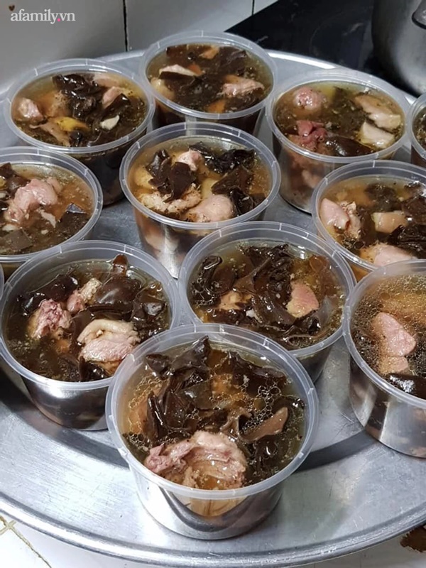 Tết này mẹ đơn thân Hà Nội dự trù tiêu 5 triệu vì mạnh dạn cắt giảm 3 khoản, chỉ tiêu 3 khoản thiết yếu nhất-4