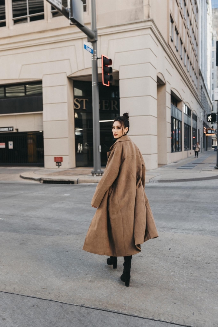 Hoa hậu Đỗ Thị Hà tái xuất rạng rỡ sau khi âm tính với SARS-CoV-2-9