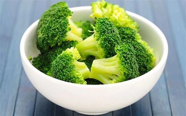 Người có đường huyết cao khi ăn nên nhớ 3 giảm, 2 tăng, 1 chậm để không lo dư thừa đường huyết, tránh được nhiều biến chứng cho tim, thận-4