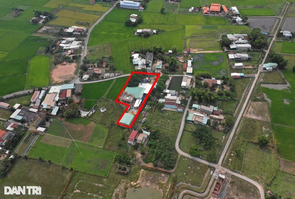 Cận cảnh bên trong Tịnh thất Bồng Lai: Đang xây dựng thêm nhà 2 tầng thì bị công an khám xét-2