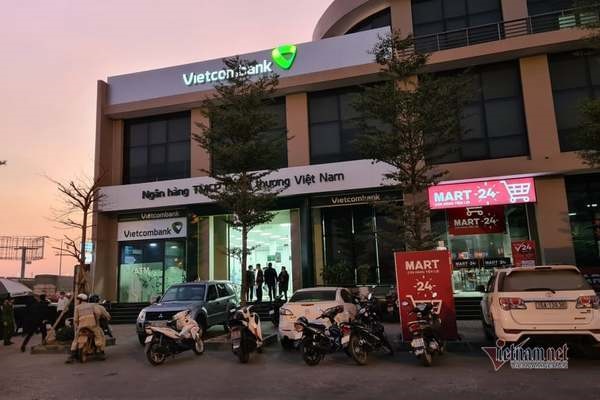 Cướp ngân hàng ở Hải Phòng, nghi phạm cầm theo vật nghi súng-2