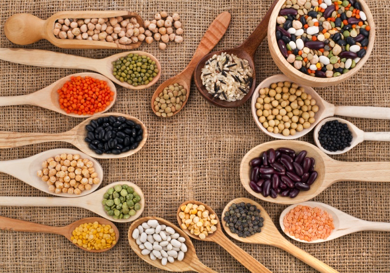 Các loại hạt ăn dặm nhiều dinh dưỡng cho trẻ và những lưu ý khi chế biến-1