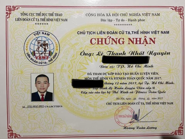 Hot lại clip Nhất Nguyên của Tịnh thất Bồng Lai cởi trần đi thi thể hình sau khi bị khởi tố!-2