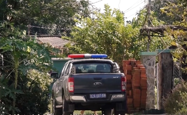 Hàng xóm sát vách Tịnh thất: 7 năm qua họ sống biệt lập, các chú tiểu chỉ thấy qua tivi-3