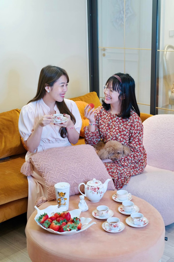 Con gái cưng của MC Diệp Chi được&nbsp;khen là Cô Tấm, chăm sóc mẹ từ quần áo đến ăn uống, tài làm bánh thì cực đỉnh-9