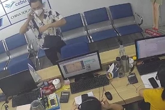 Góc cảnh giác ngày giáp Tết: Nam thanh niên giả shipper lừa đảo nhiều cửa hàng, tiệm nail... với cùng 1 thủ đoạn cực tinh vi