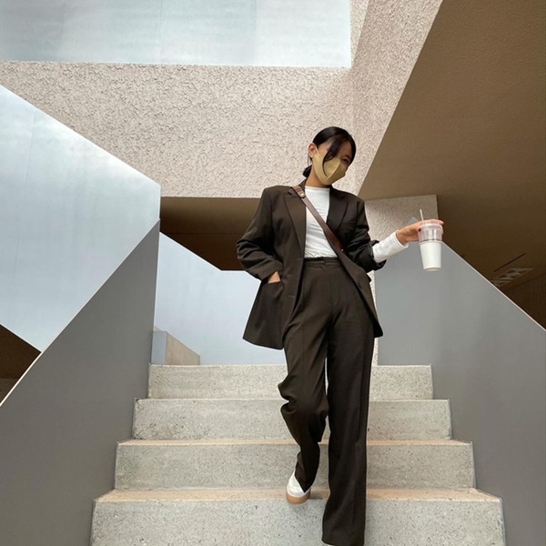 Ghim 13 cách diện bộ suit để Tết mặc đẹp đẳng cấp, không phải nghĩ nhiều-11