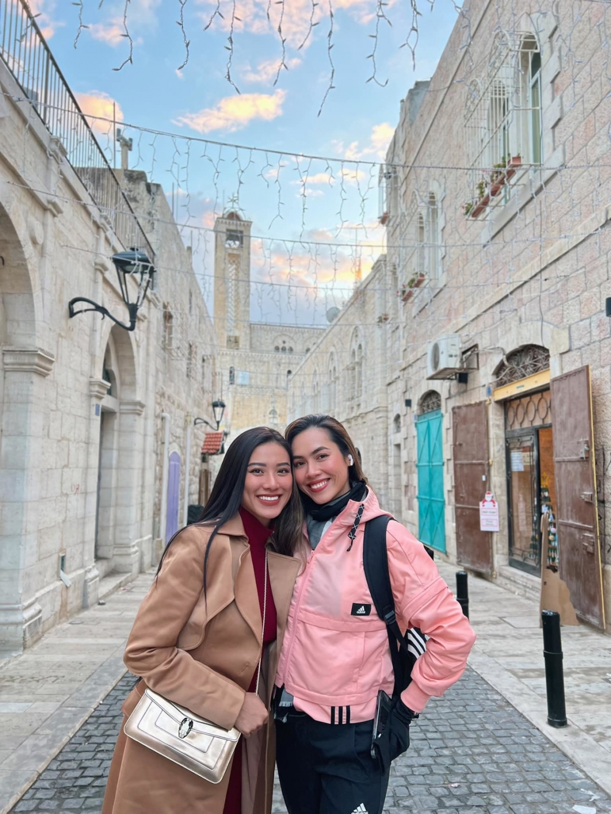 Á hậu Hoàng My nhiễm Covid-19, sức khỏe giờ ra sao?-2