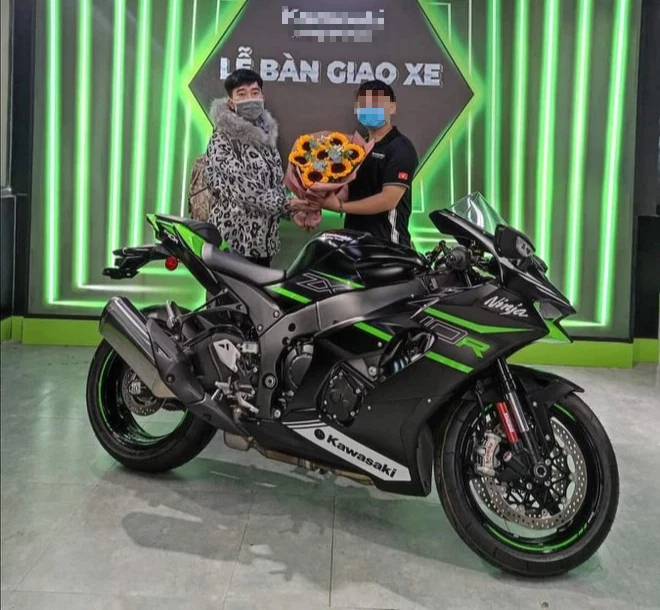 Nhân viên bán xe cho tên cướp ngân hàng: Lúc đầu người này định mua chiếc hơn tỷ-2