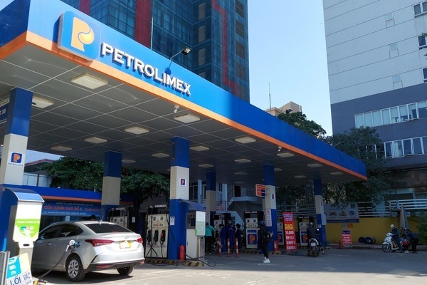 Điều chỉnh giá xăng đầu 2022: Tăng mạnh-1