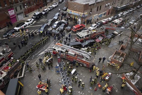 Cháy chung cư ở thành phố New York (Mỹ) khiến 19 người tử vong, bao gồm 9 trẻ em-2