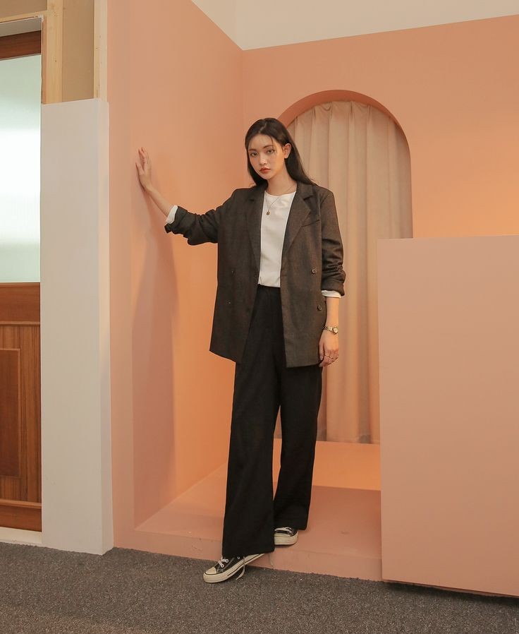 Diện quần ống rộng bị chê rườm rà chẳng oan, muốn chữa cháy thì phải học ngay 7 cách dưới đây-10