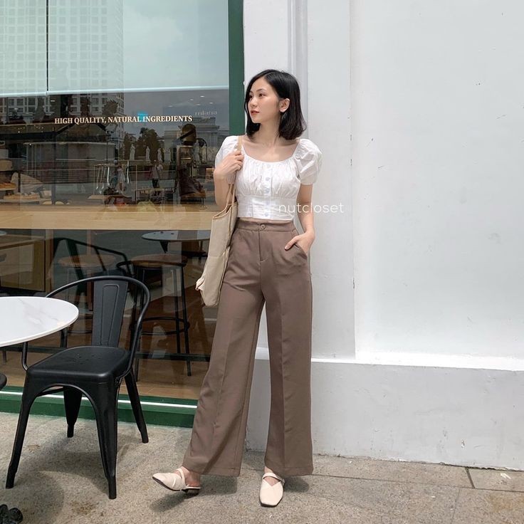 Diện quần ống rộng bị chê rườm rà chẳng oan, muốn chữa cháy thì phải học ngay 7 cách dưới đây-20