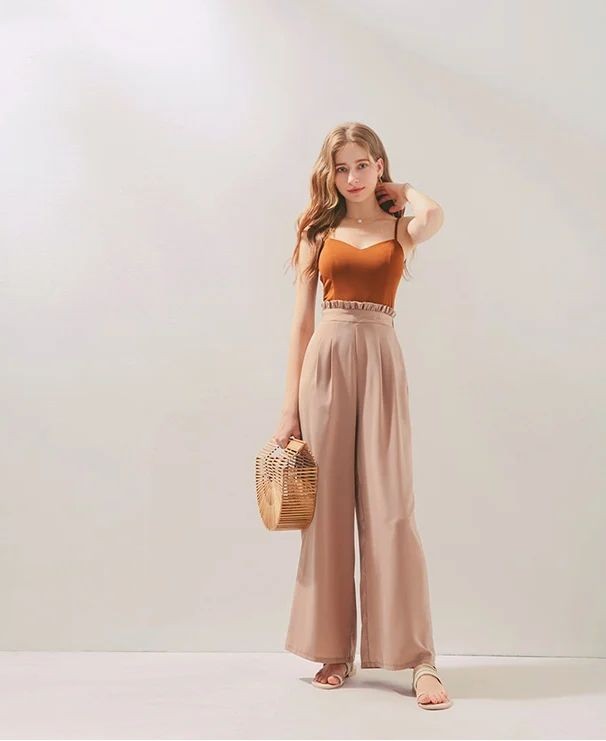 Diện quần ống rộng bị chê rườm rà chẳng oan, muốn chữa cháy thì phải học ngay 7 cách dưới đây-27