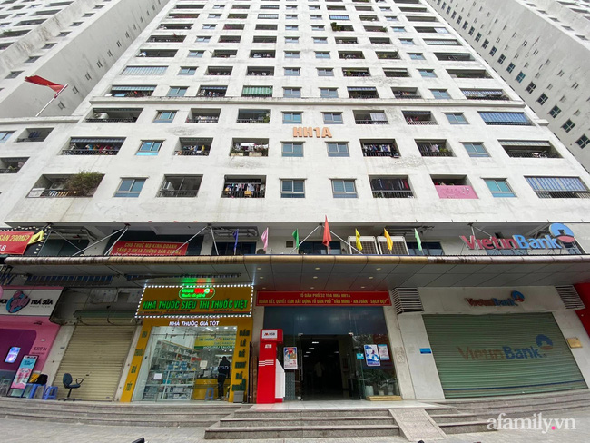 Từ vụ 3 kẻ lạ mặt xông vào tận căn hộ khống chế chủ nhà cướp tài sản: Cư dân HH Linh Đàm thận trọng đóng kín cửa, cảnh giác người ra vào-1