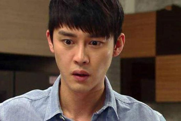 Bác chủ nhà trọ bất ngờ mang 100 cây vàng sang nhờ tôi làm một việc, nghe xong tôi không biết phải xử lý thế nào-1