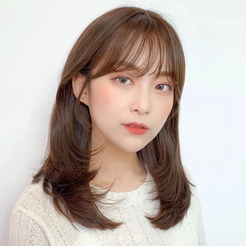 Nàng ngoài 30 sẽ trẻ ra 5 tuổi sau khi cắt tóc mái nếu nhớ kỹ chiếc chìa khóa vàng này-3