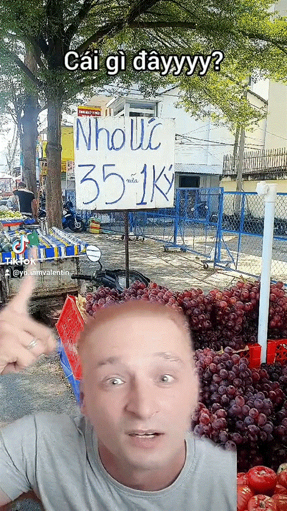 Anh Tây rành tiếng Việt bóc trần chiêu bẫy giá của sạp trái cây vỉa hè-1