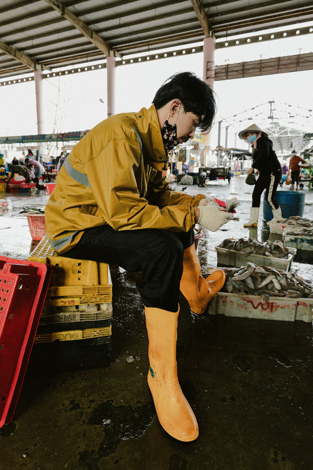 1 nhạc sĩ bảo vệ Đen Vâu, được chính mẹ ruột ủng hộ: Tiền chính là sự yêu thương mà đứa con muốn dành cho cha mẹ-3