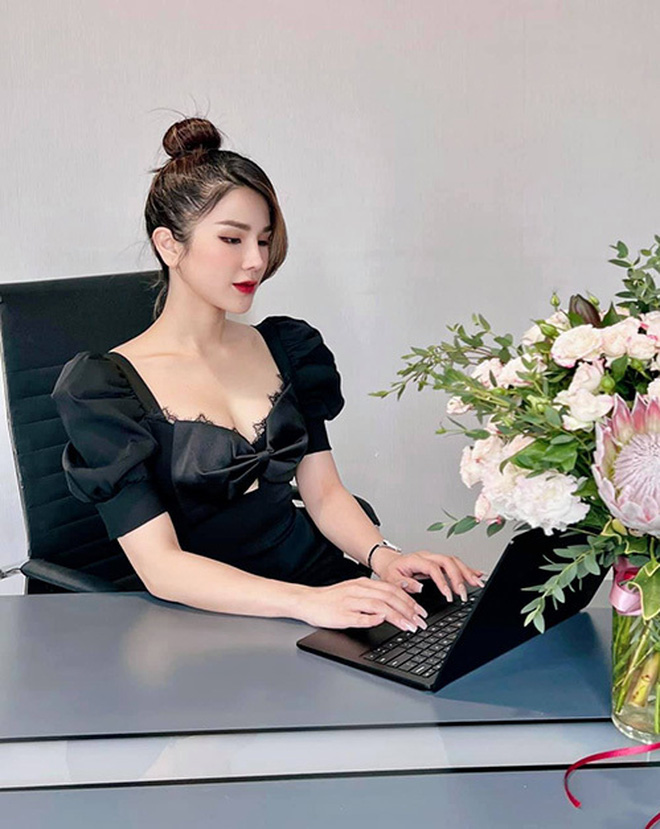 Ly thân chồng thiếu gia, Diệp Lâm Anh giàu cỡ nào?-12