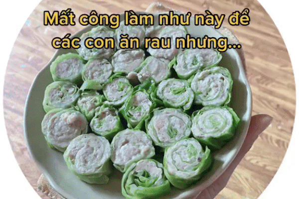 Hí hoáy làm bắp cải cuộn thịt cho con lười ăn rau, chưa kịp hưởng thành quả lao động thì mẹ đã tiền đình-1