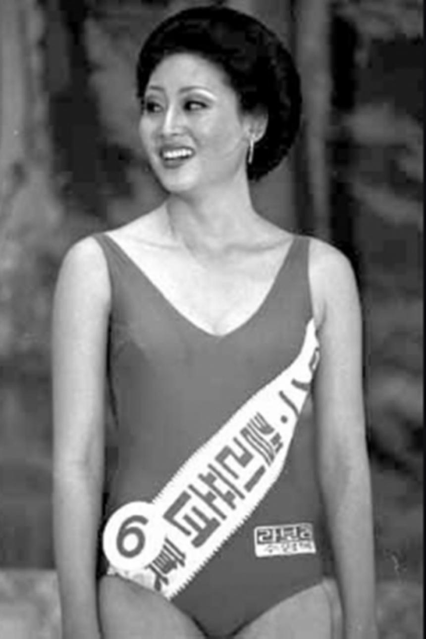 Á hậu Hàn Quốc bị chồng ép đóng cảnh nóng để trả nợ, chịu nhục lột đồ nhận cát-xê rồi đau đớn ly hôn-2