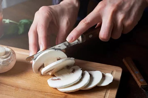 Giảm 45% nguy cơ mắc ung thư bằng loại thực phẩm bổ dưỡng không ngờ, có nhiều ở Việt Nam-1