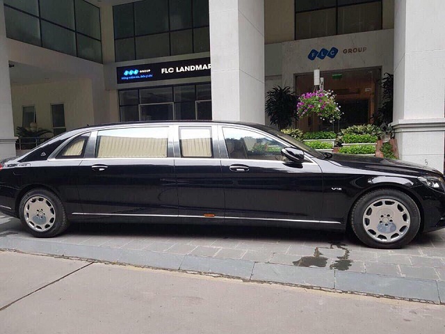 Chủ tịch Trịnh Văn Quyết - ‘dân chơi xe’ khét tiếng: Sở hữu Rolls-Royce Phantom Lửa Thiêng 51 tỷ, Maybach S600 Pullman được ví là ‘biệt thự biết đi’ lên tới triệu đô…-12