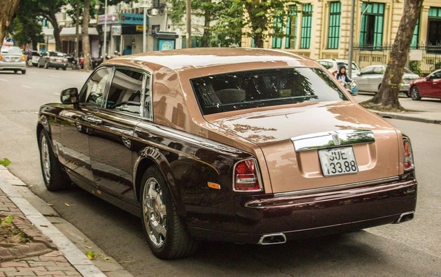 Chủ tịch Trịnh Văn Quyết - ‘dân chơi xe’ khét tiếng: Sở hữu Rolls-Royce Phantom Lửa Thiêng 51 tỷ, Maybach S600 Pullman được ví là ‘biệt thự biết đi’ lên tới triệu đô…-2