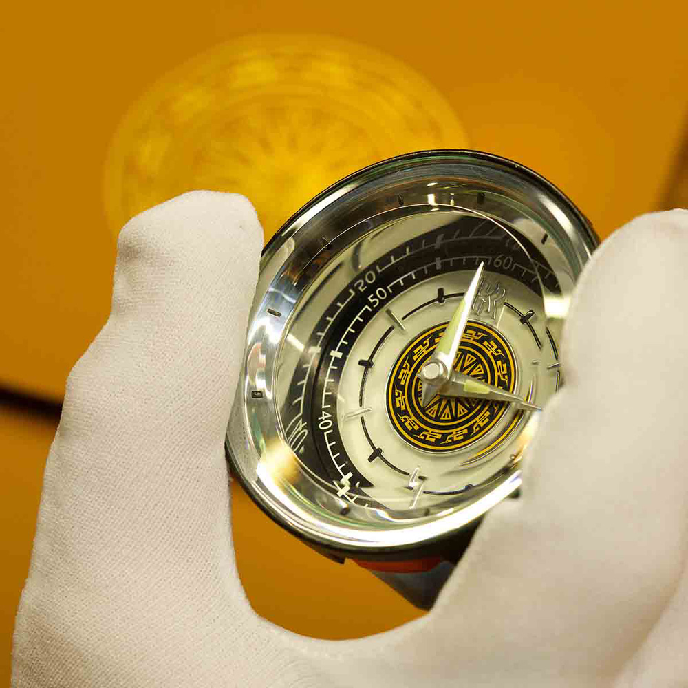 Chủ tịch Trịnh Văn Quyết - ‘dân chơi xe’ khét tiếng: Sở hữu Rolls-Royce Phantom Lửa Thiêng 51 tỷ, Maybach S600 Pullman được ví là ‘biệt thự biết đi’ lên tới triệu đô…-10