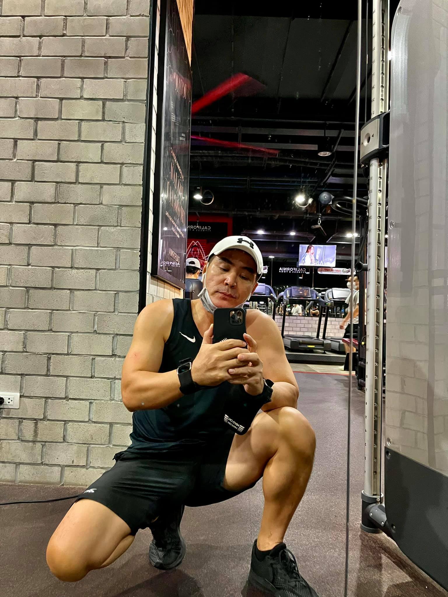 Diễn viên Trung Dũng U50: Sống một mình bình yên bên chú mèo nhỏ-21