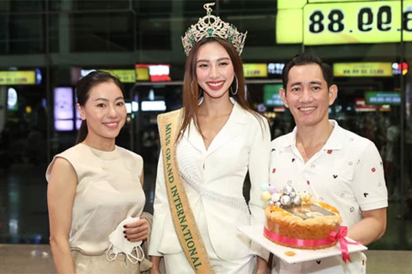 99% tủ đồ hậu đăng quang của Thùy Tiên đều khoe triệt để điểm này, phải chăng là vì lời khen lúc còn thi?-14