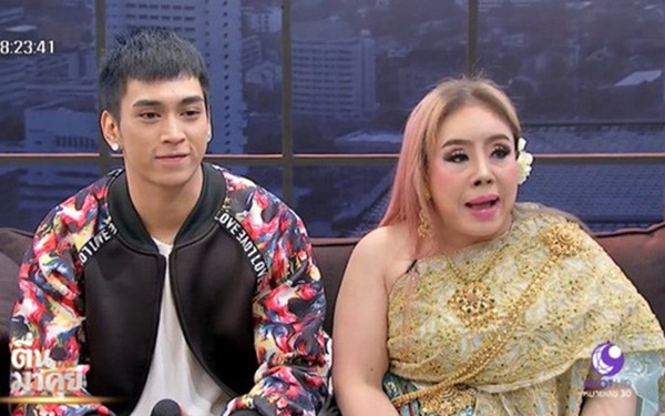 Nữ đại gia 63 tuổi từng tuyển chồng đủ sức yêu 28 lần/ngày, gần 60.000 trai trẻ ứng tuyển khiến MXH châu Á bàn tán rôm rả giờ ra sao?-1