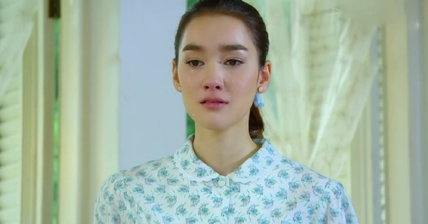 Đến nhà mẹ chồng, tôi thấy em dâu lạnh lùng bước ra, đằng sau là cảnh tượng ngổn ngang bẽ bàng-2