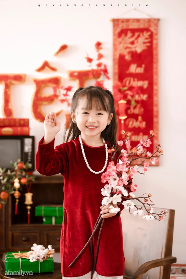 Nhập vai xuất sắc, mợ hai” Hà thành chụp ảnh đón Tết thần thái-8