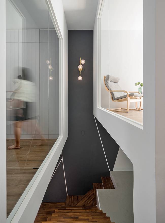 Nhà 2 tầng 50 năm tuổi cũ kỹ lột xác thành tổ ấm hiện đại, trang nhã trong ánh sáng tự nhiên dịu nhẹ-21