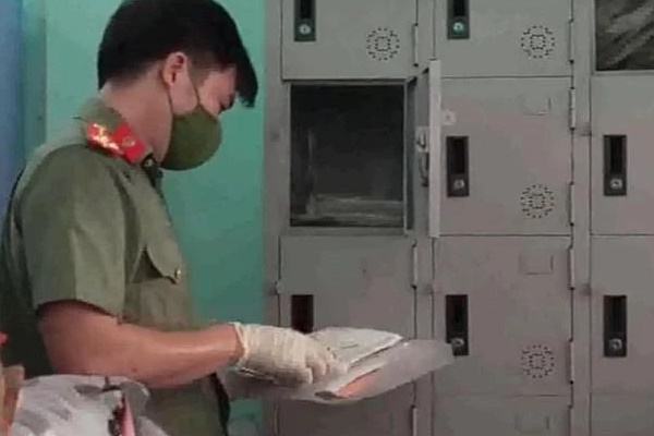 Phát hiện sổ ghi chu kỳ kinh nguyệt của tất cả phụ nữ sống trong Tịnh thất Bồng lai-3