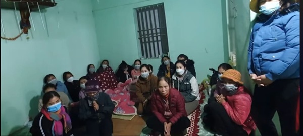 Vụ tai nạn khiến 4 người trong một gia đình tử vong khi đi đám cưới: Tang thương ngày cận Tết-4