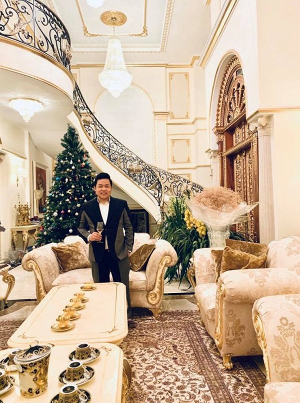 Quang Lê lên tiếng chuyện sở hữu biệt thự dát vàng: Nhờ vụ đó bạn tôi bán đến 200 tỷ-1