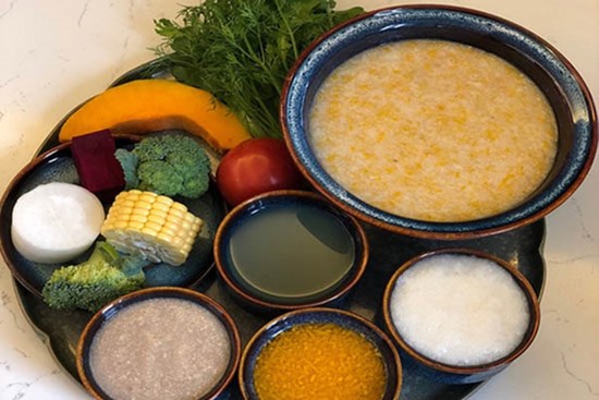 Ăn dặm truyền thống và những lưu ý mẹ cần biết khi thiết kế bữa ăn cho con theo kiểu này