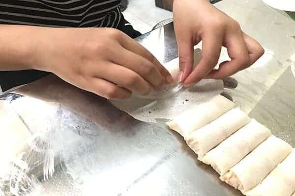 Trước khi rán nem, làm thêm 1 bước này, 10 cái vàng giòn cả 10, để lâu không ỉu-2