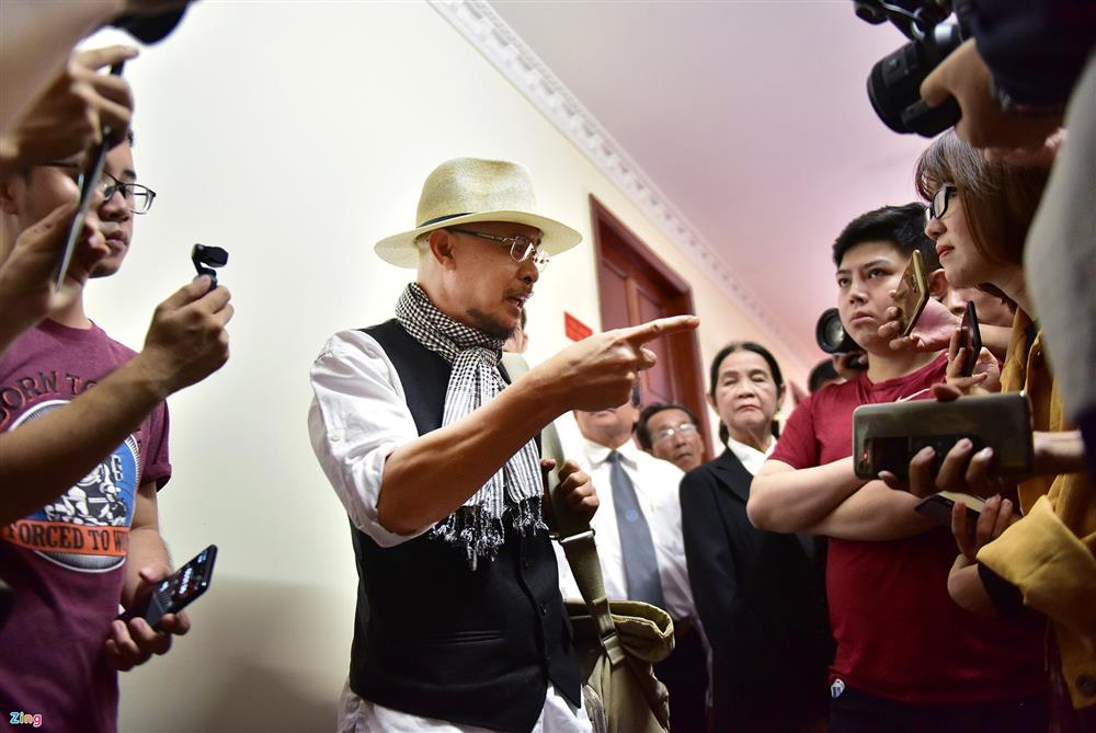 Vụ ly hôn của vua cà phê sẽ ra sao sau kiến nghị của VKSND Tối cao?-3