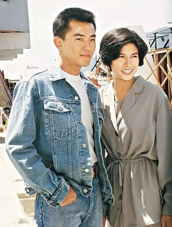 Tài tử Phong Vân: Giàu có dù bỏ showbiz, vợ nợ nần, cờ bạc vẫn yêu chiều, cung phụng-3